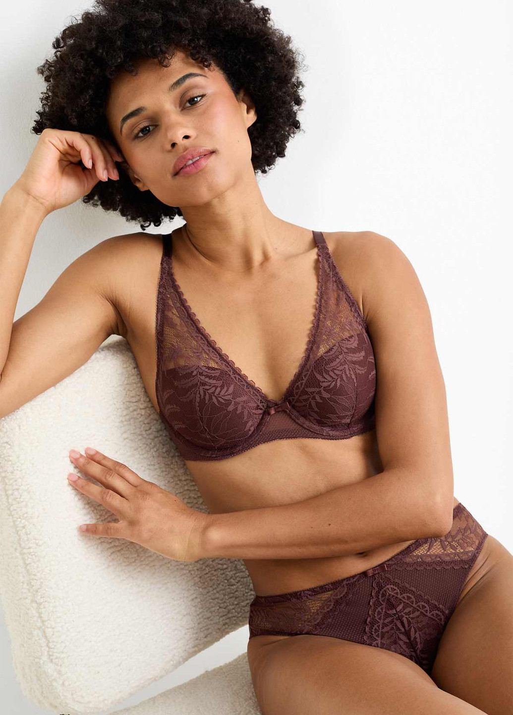Коричневий бралетт бюстгальтер C&A з кісточками поліамід, мереживо