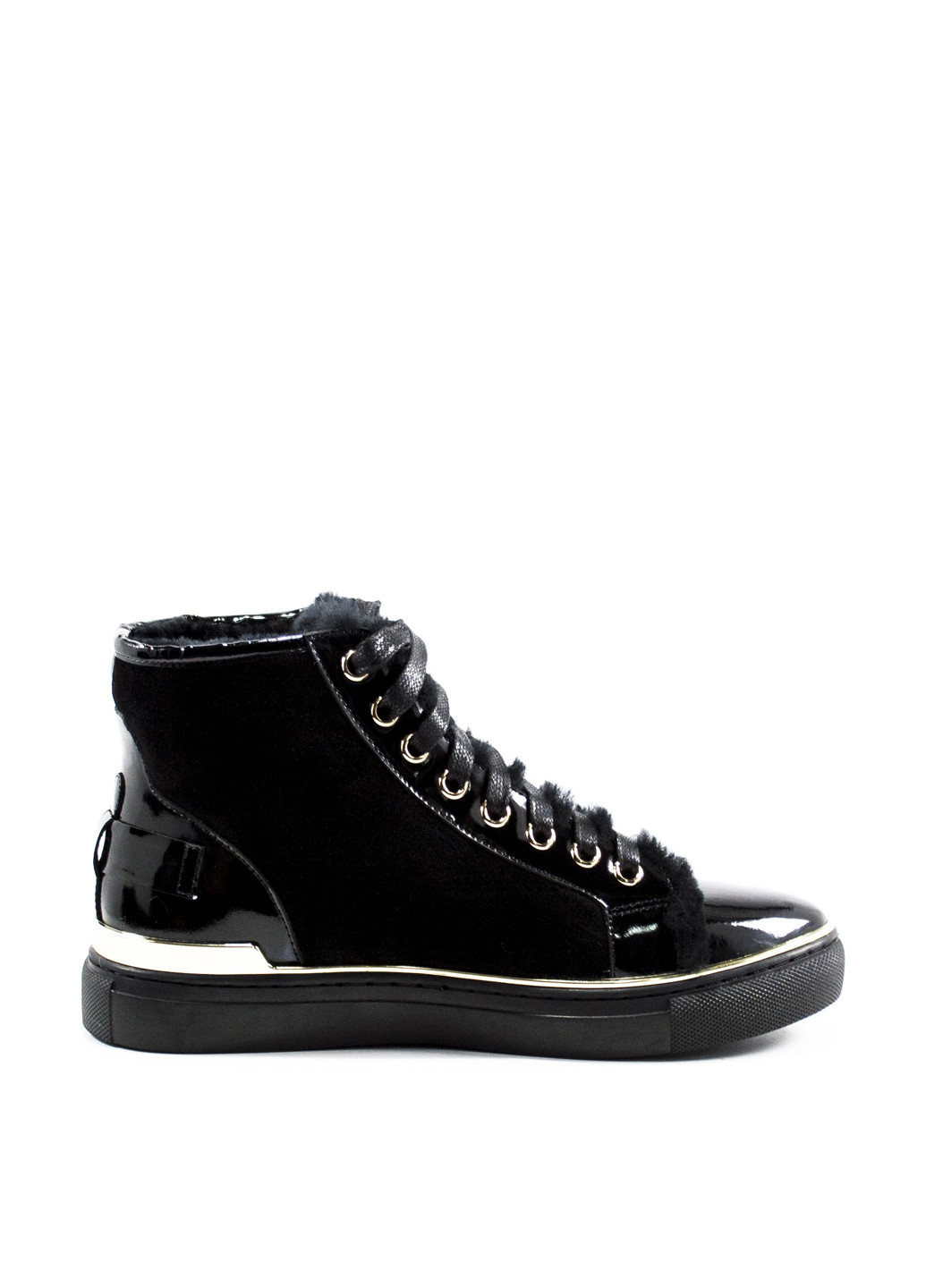 Черные зимние ботинки Basconi