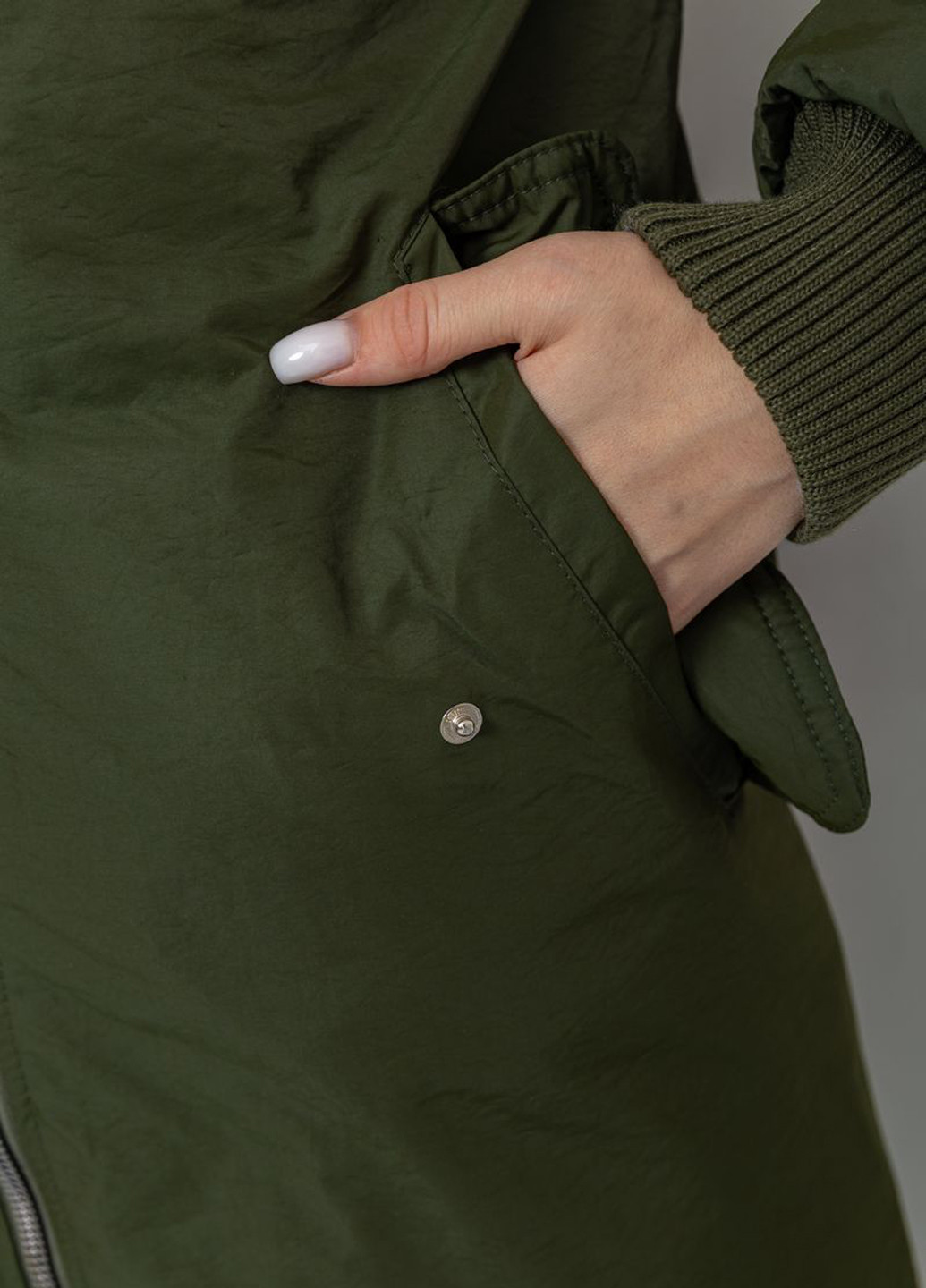 Оливковая (хаки) демисезонная куртка Ager