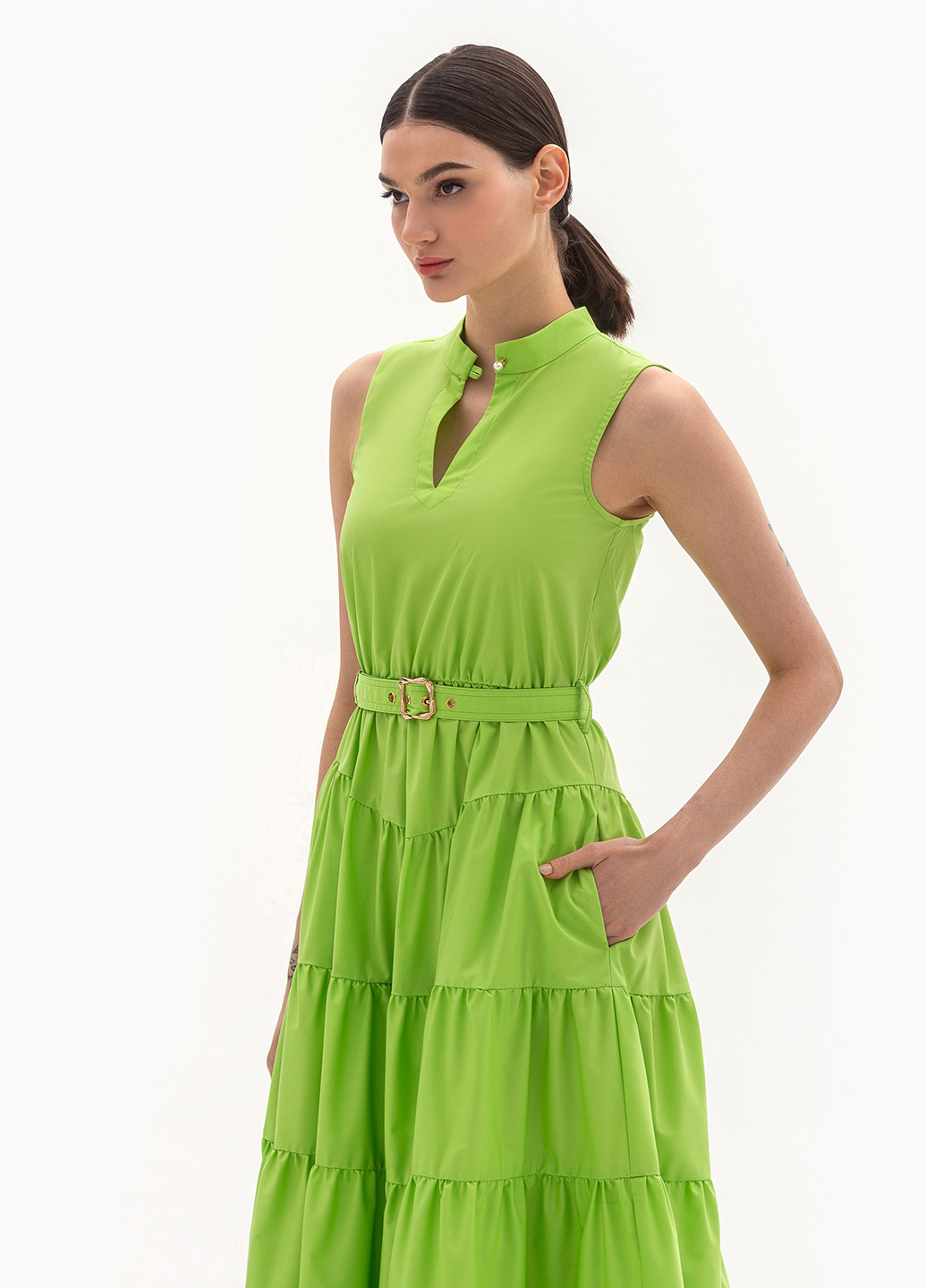 Салатова вечірня сукня BGL однотонна