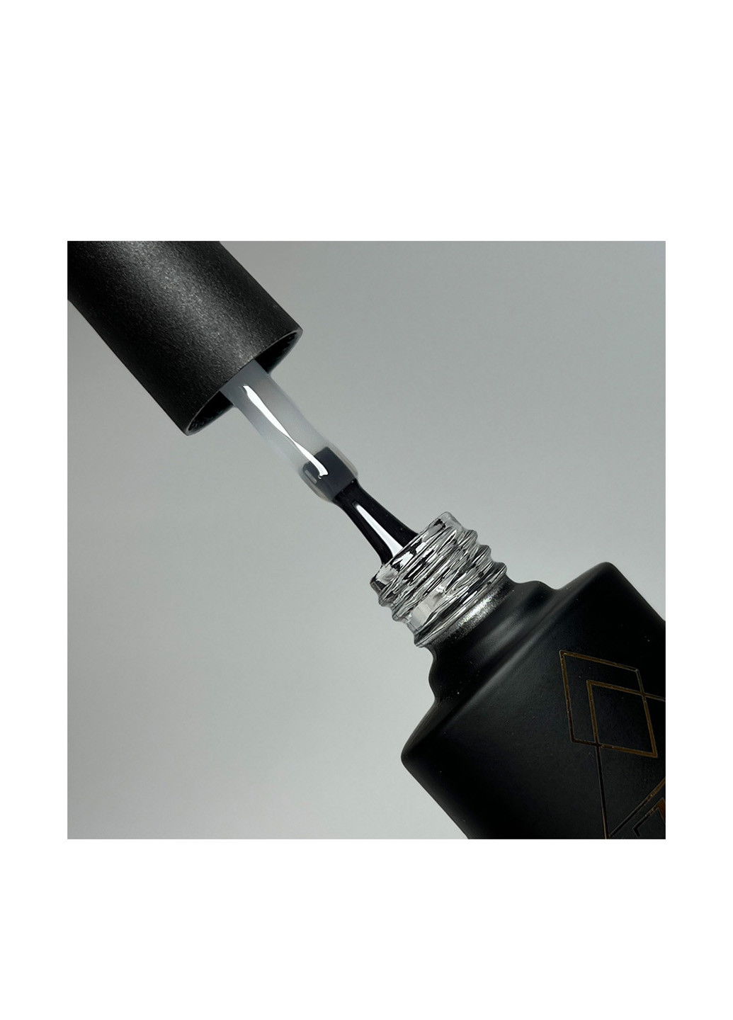 Глянцевий топ для манікюру Lux Top, із захистом від УФ-променів, 10 мл Izzy (363030427)