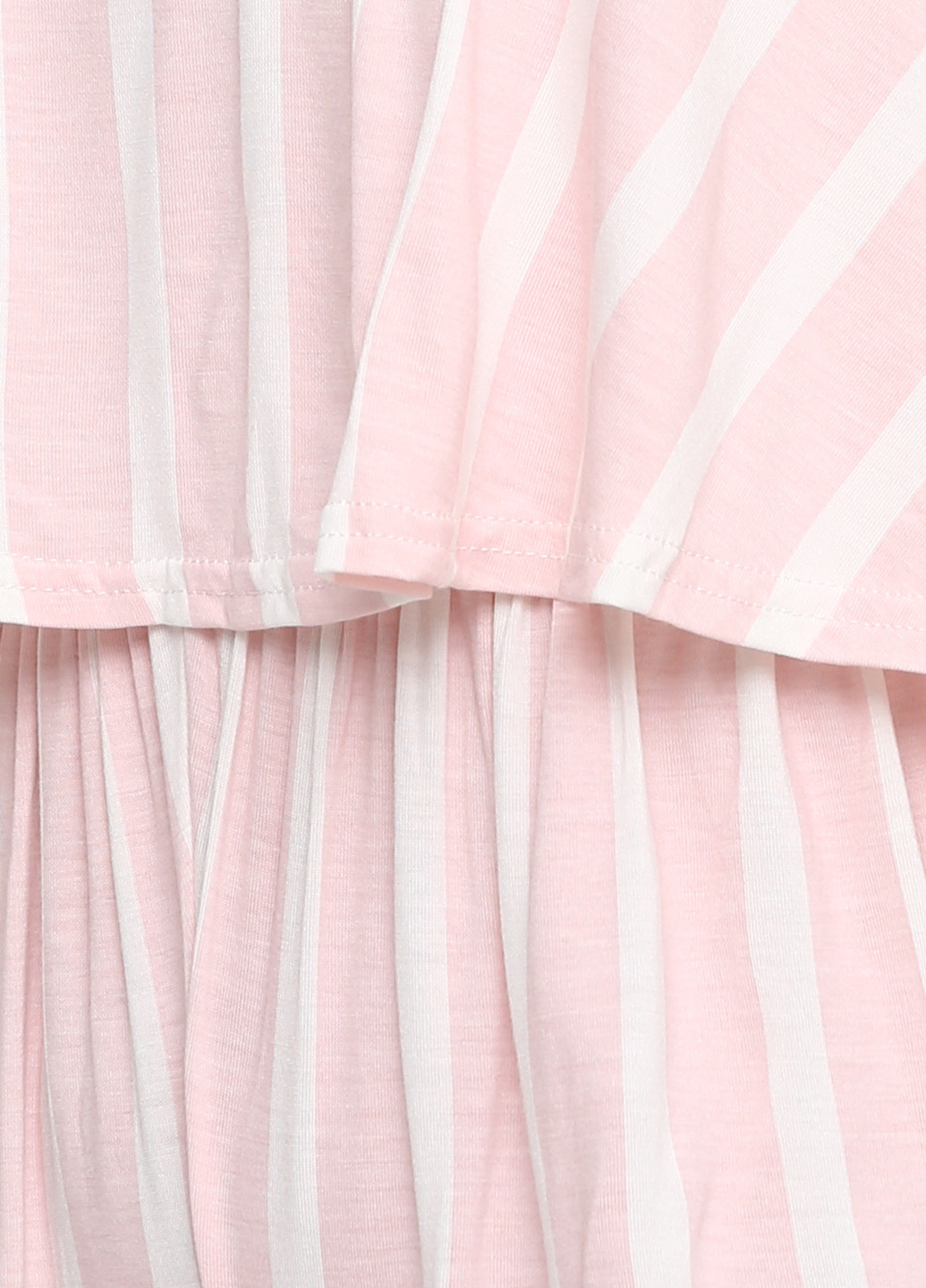 Комбинезон PrettyLittleThing комбинезон-шорты полоска светло-розовый кэжуал вискоза
