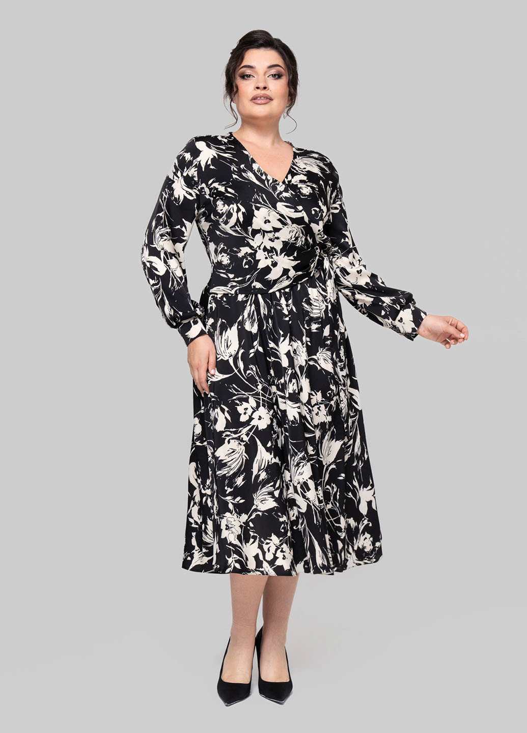 Чорно-білий кежуал сукня на запах A'll Posa з квітковим принтом