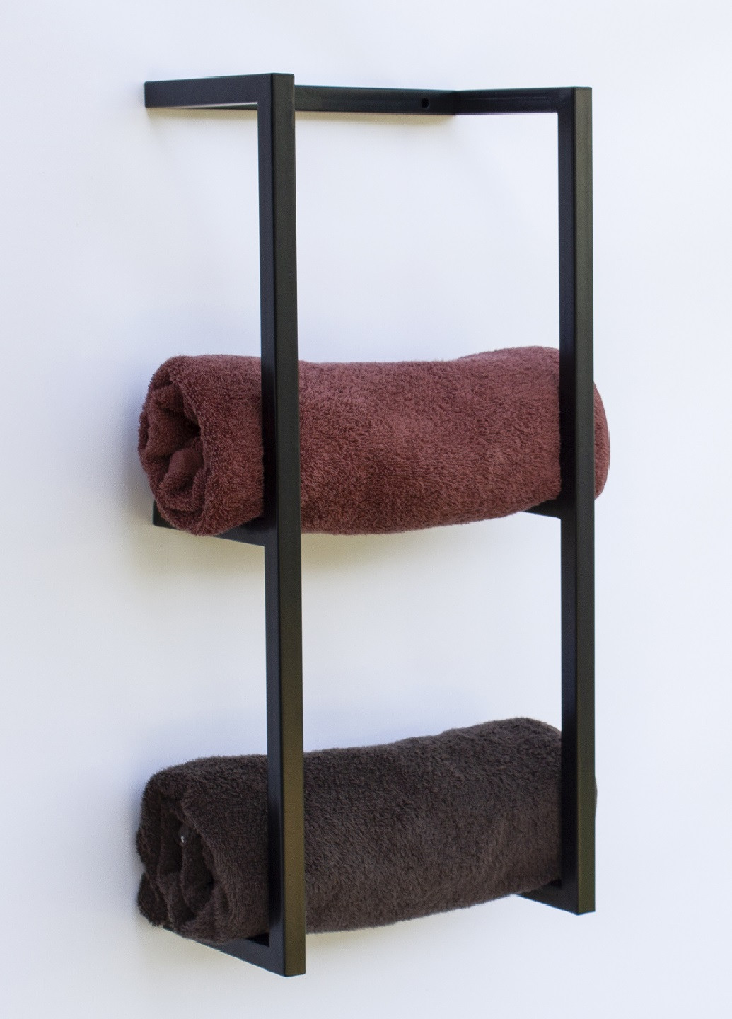 Настенная полка для ванной комнаты подставка держатель для полотенец из металла 65х17х30 см (65120-Нов) Черный Francesco Marconi (251229554)