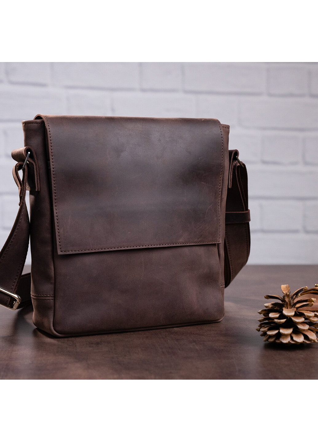 Чоловіча шкіряна сумка 22х21х7,5 см Shvigel (252131570)