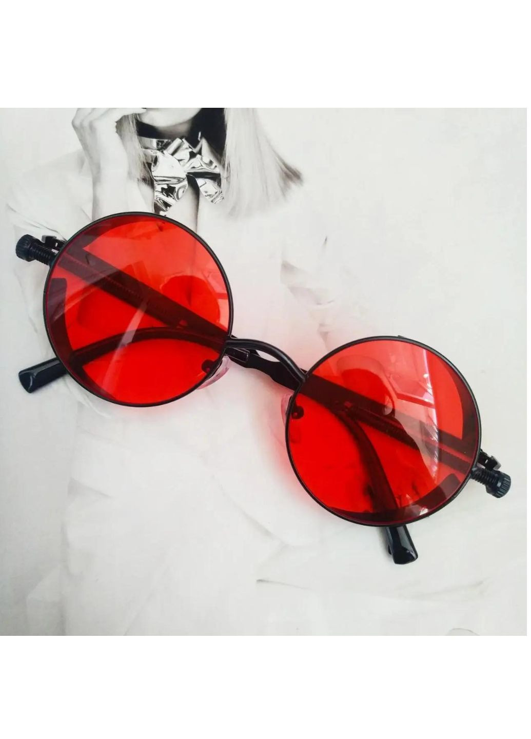 Круглі окуляри тішейди з шорами червоний з чорним No Brand (253408884)