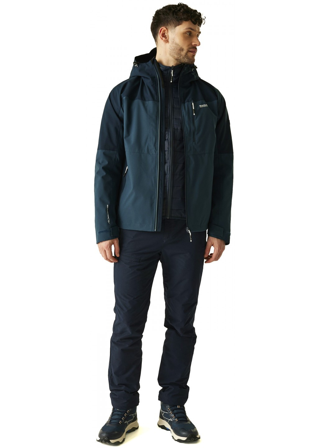 Темно-синя демісезонна куртка Regatta