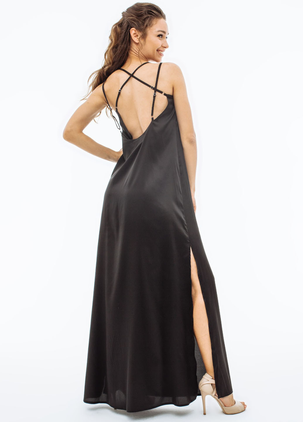 Черное кэжуал платье Nadi Renardi однотонное