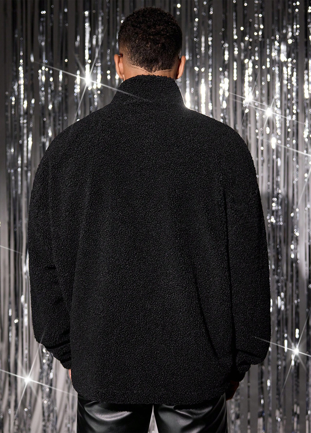 Чорна демісезонна куртка SHEIN