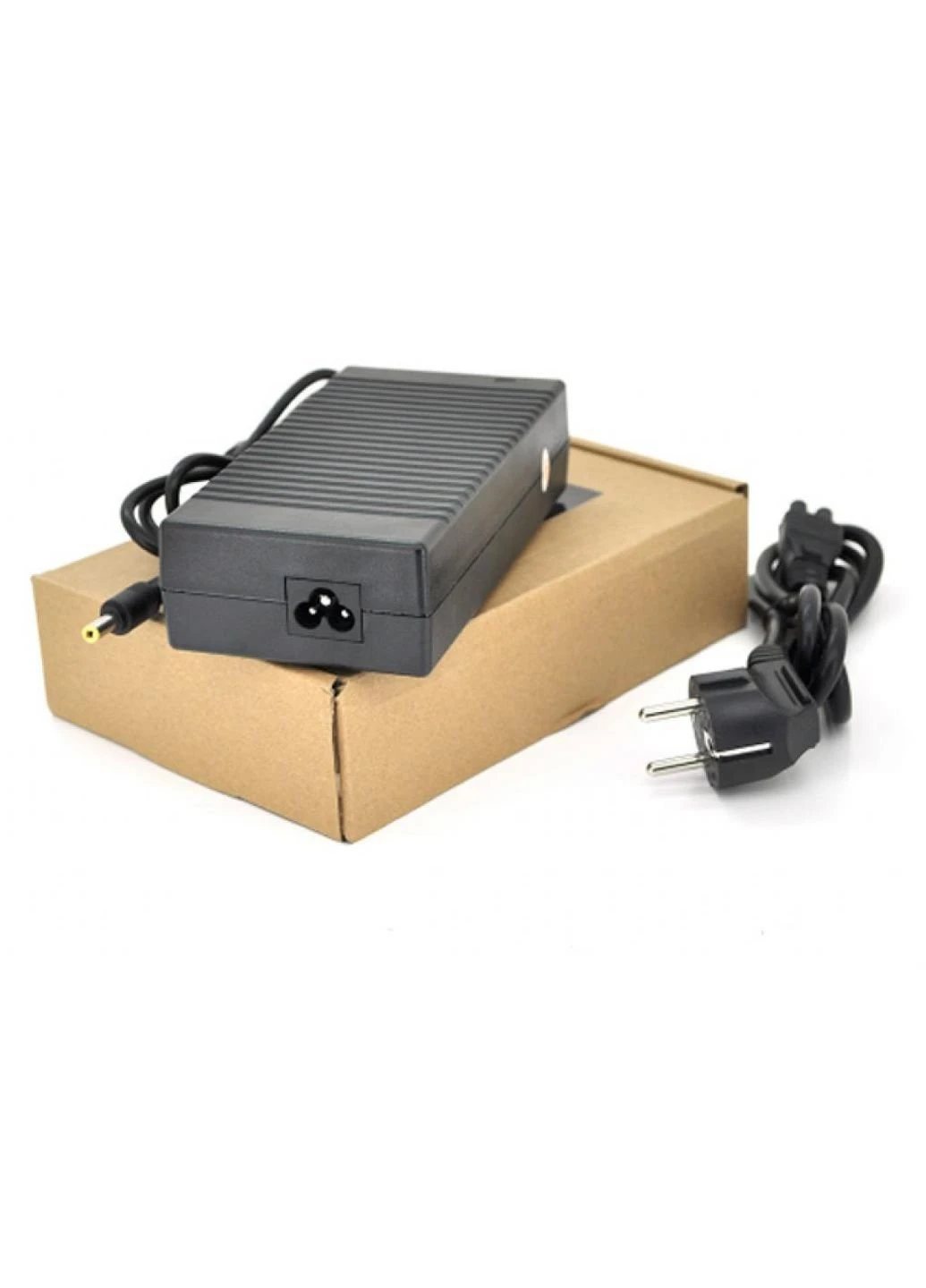 Джерело живлення до Acer 135W 19V 7,1A, 5.5 * 2.5 (01890 / LAC135 / 19-5.5 * 2.5) Merlion ACER 135W 19V 7,1A, 5.5*2.5 (250054651)