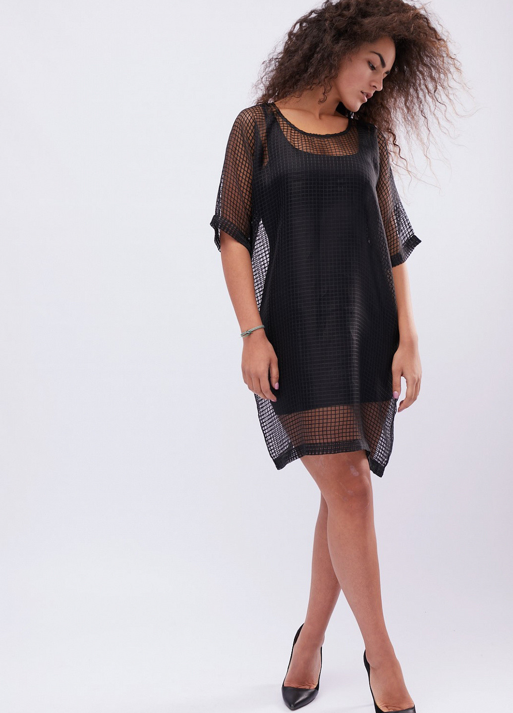 Чорна кежуал сукня Carica однотонна