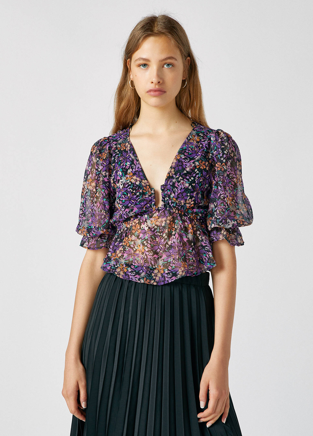 Фиолетовая летняя блуза Pull & Bear