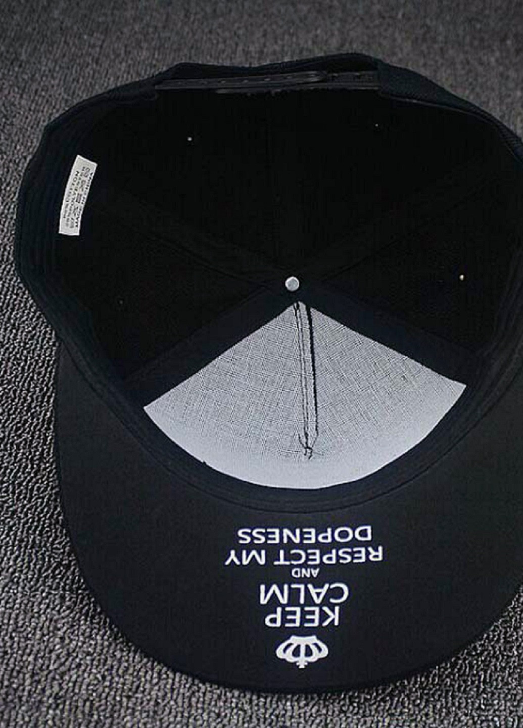 Кепка снепбек Шипи з прямим козирком, Унісекс Чорний NoName cнепбек (250377590)