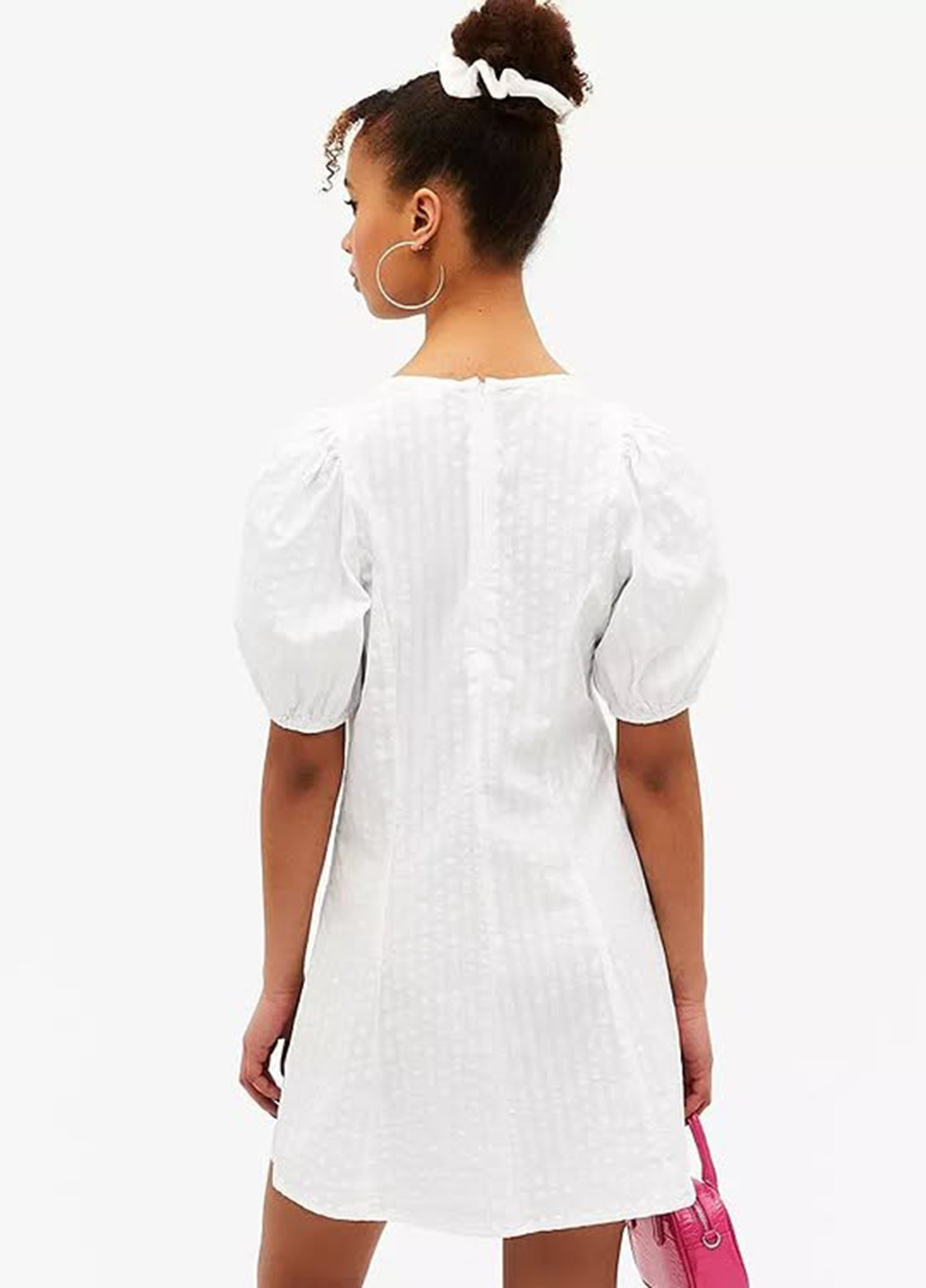 Белое кэжуал платье клеш Monki однотонное