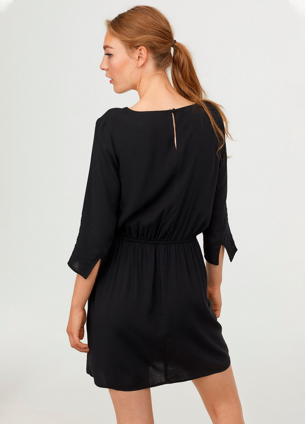 Черное кэжуал платье H&M