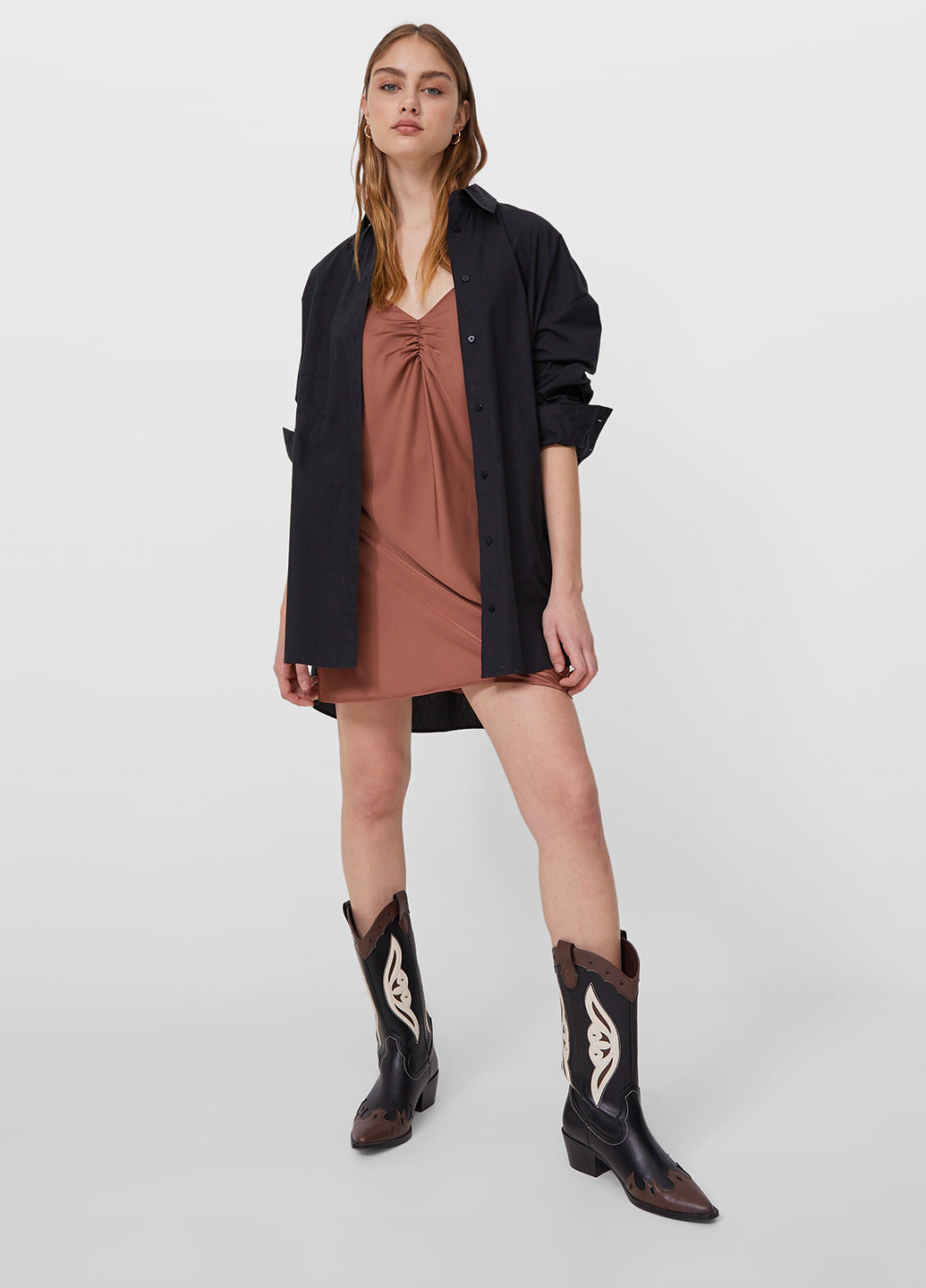 Коричнева коктейльна, вечірня сукня сукня-комбінація Stradivarius однотонна