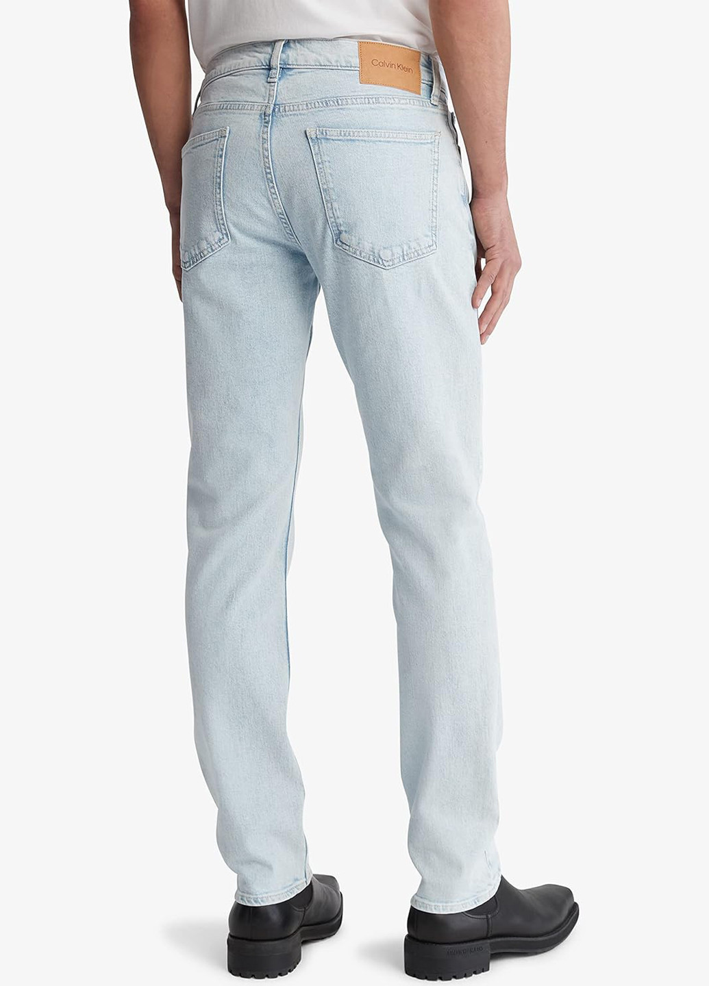 Голубые демисезонные зауженные джинсы Calvin Klein