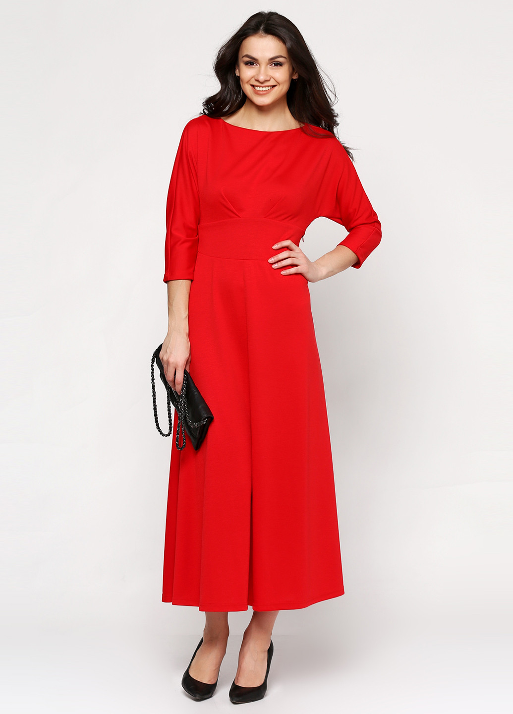 Красное деловое платье Jhiva однотонное