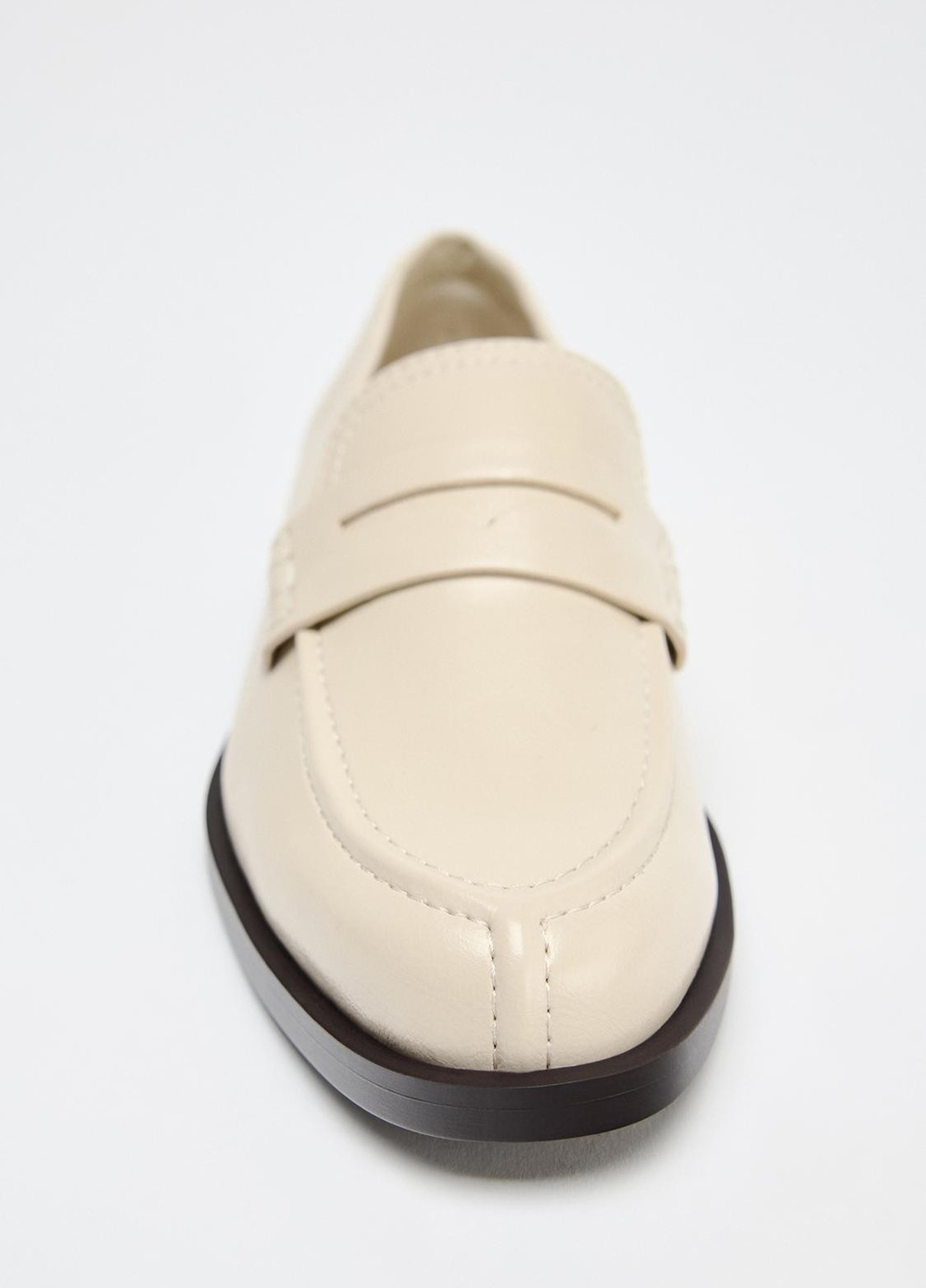 Zara Туфлі лофери світло-бежевий з штучна шкіра, іспанія — демісезон (360421460)