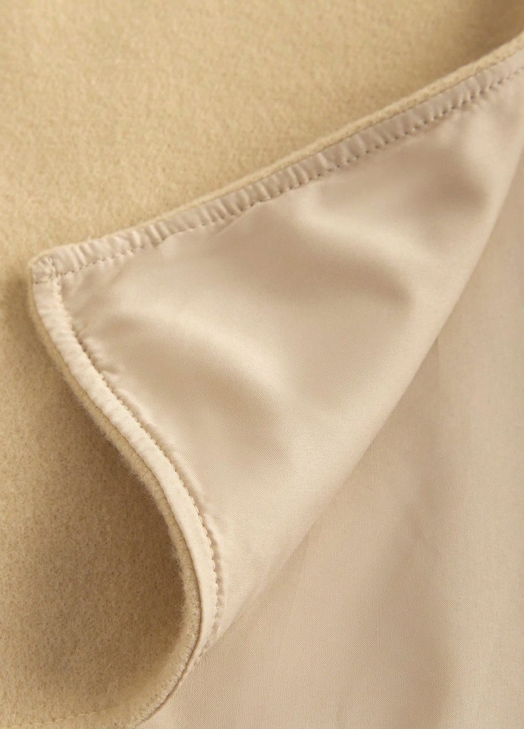 Песочное демисезонное Пальто оверсайз SHEIN