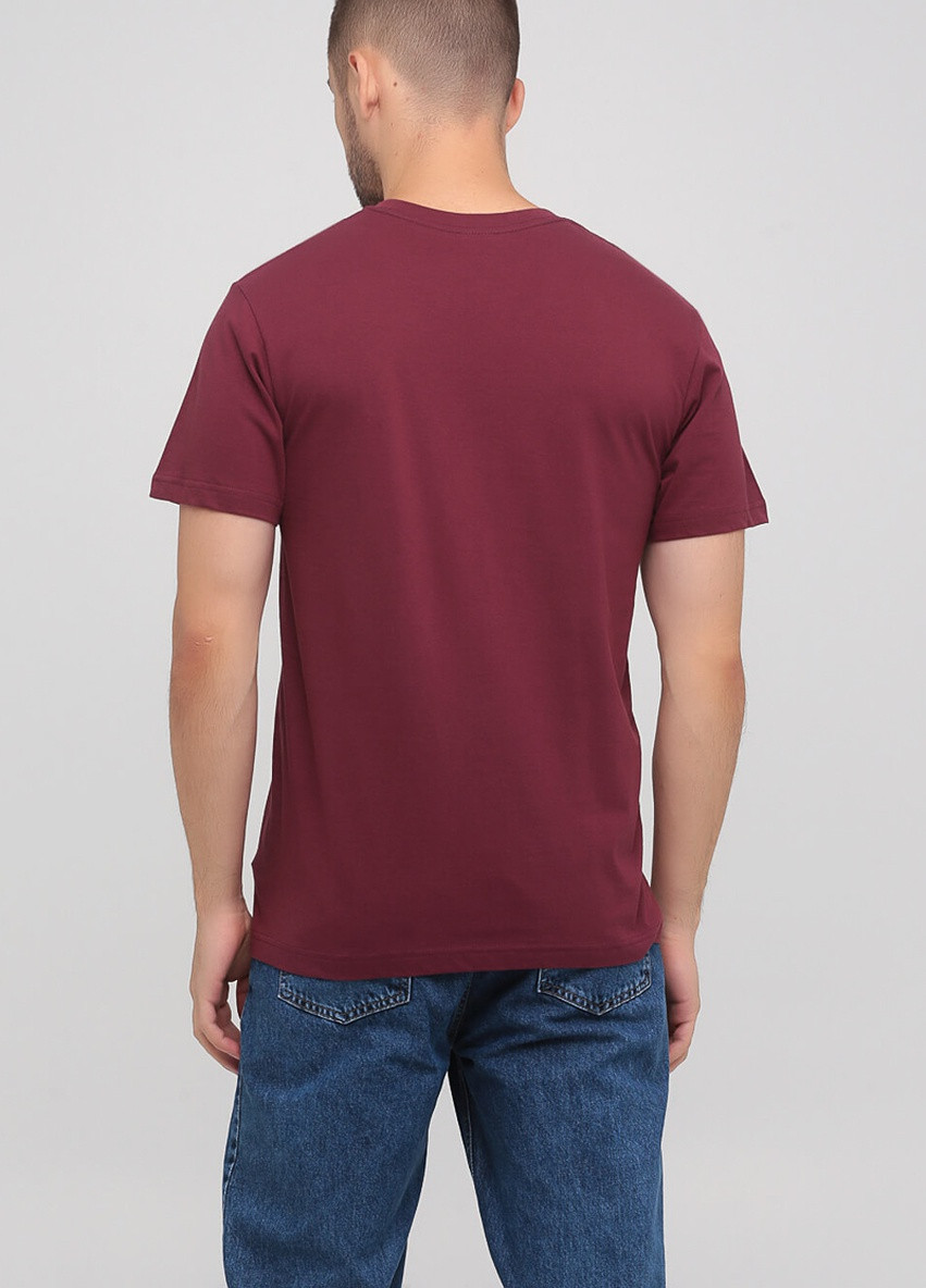 Бордовая футболка мужская безшовная с круглым воротником Stedman