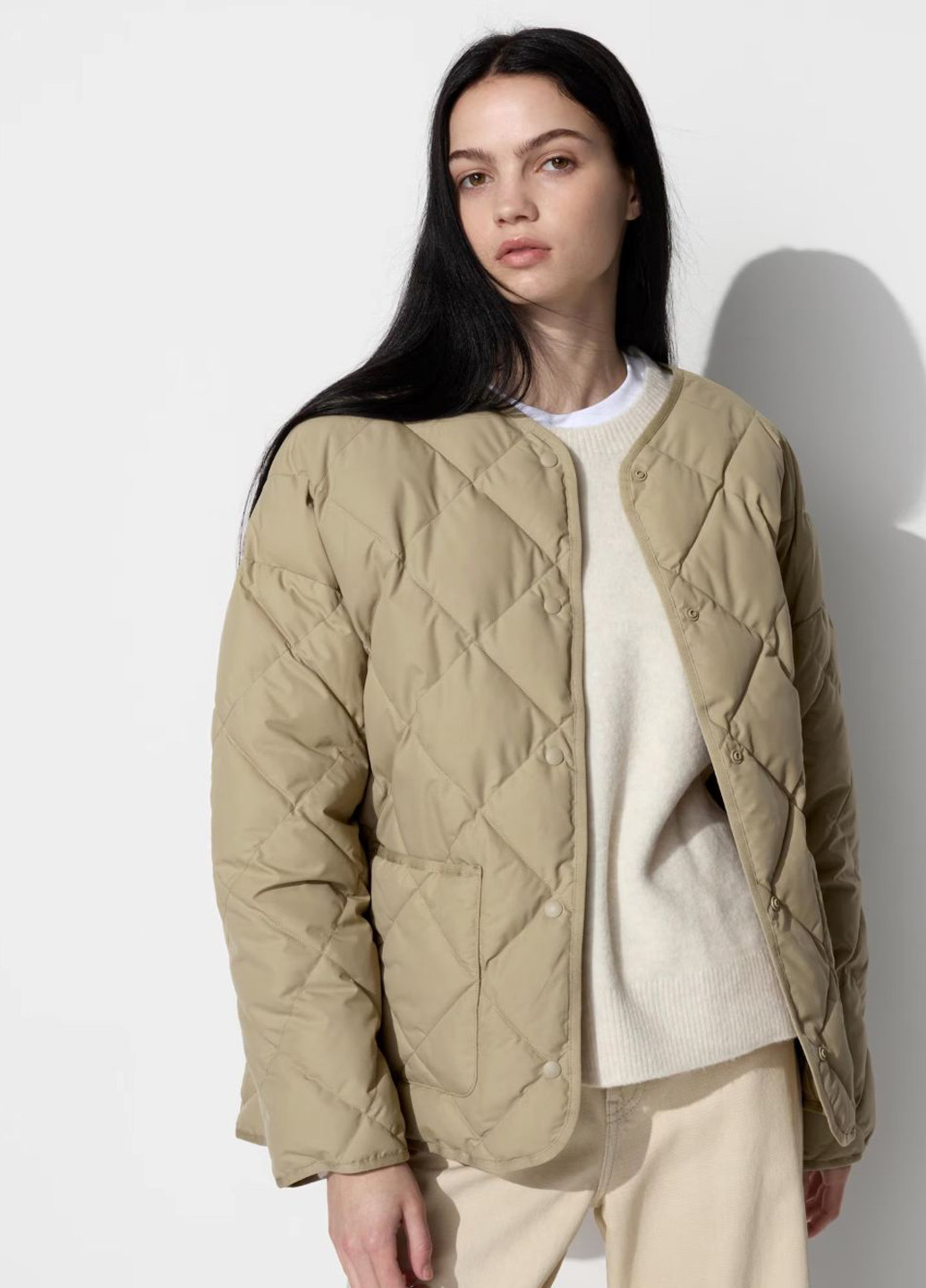 Бежева демісезонна куртка Uniqlo