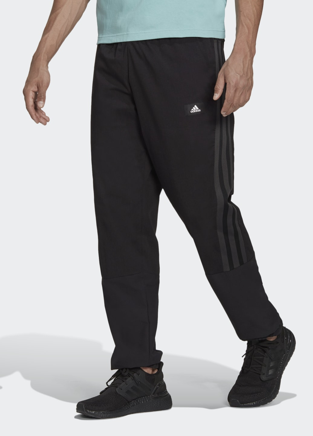 Черные спортивные летние брюки adidas
