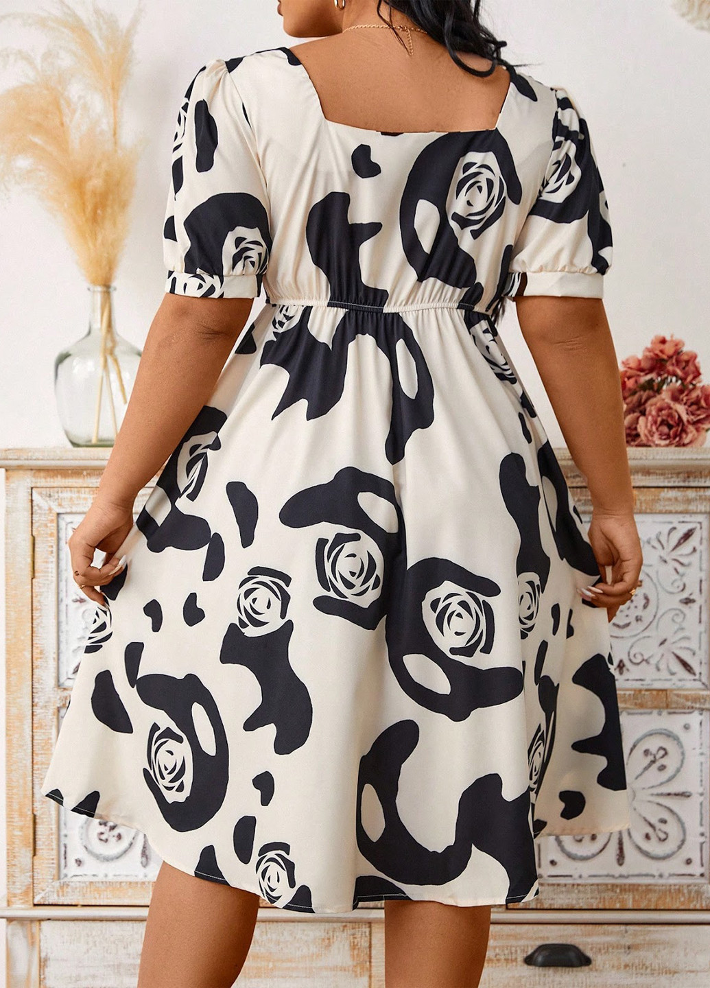 Белое кэжуал платье в стиле ампир SHEIN розы