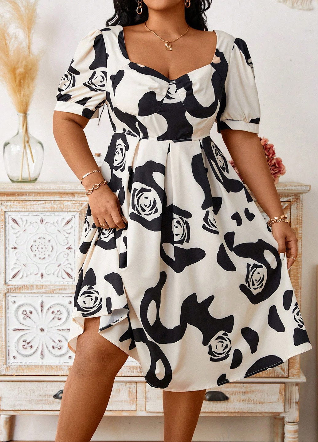 Белое кэжуал платье в стиле ампир SHEIN розы