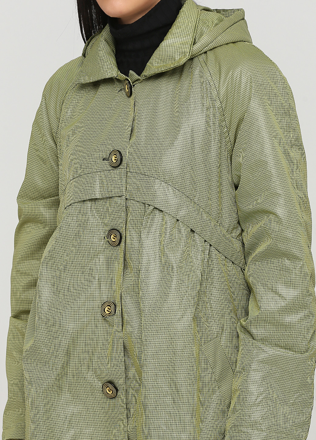 Зелена демісезонна куртка Илифия