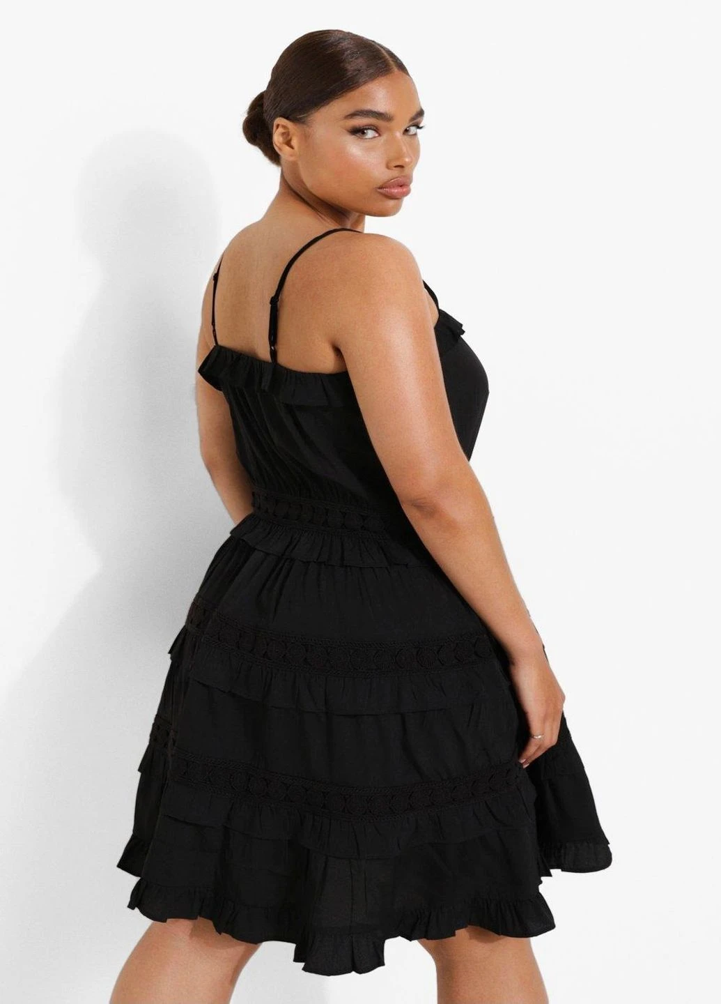 Черное кэжуал платье Boohoo однотонное