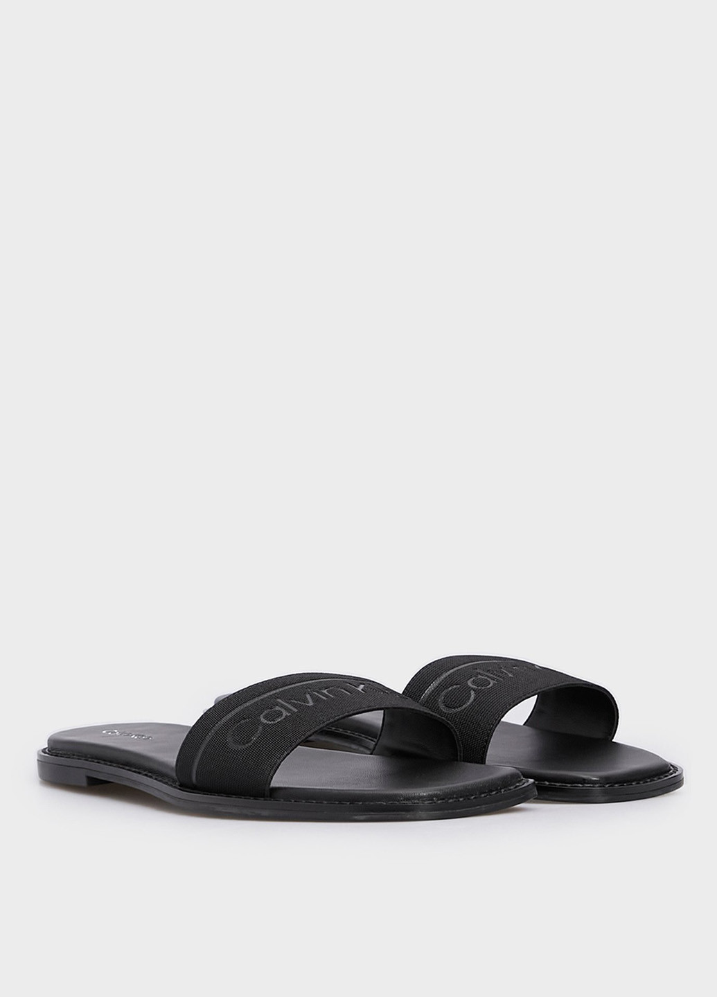 Черные шлепанцы Calvin Klein с логотипом