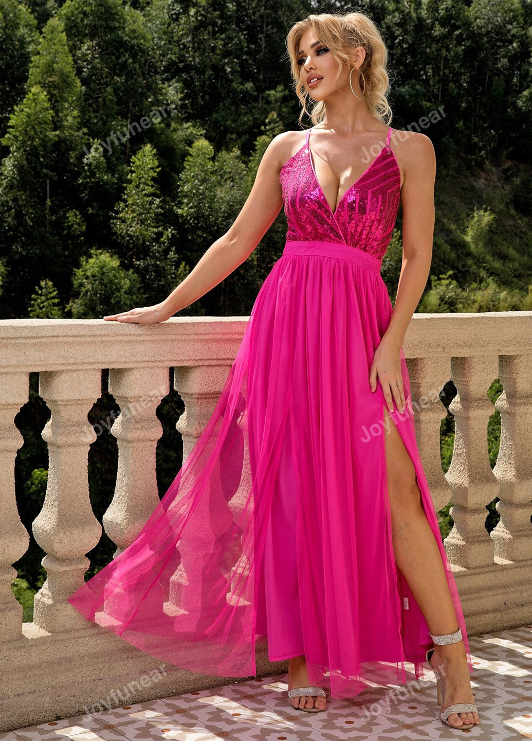 Розовое коктейльное, праздничный платье с открытыми плечами SHEIN однотонное