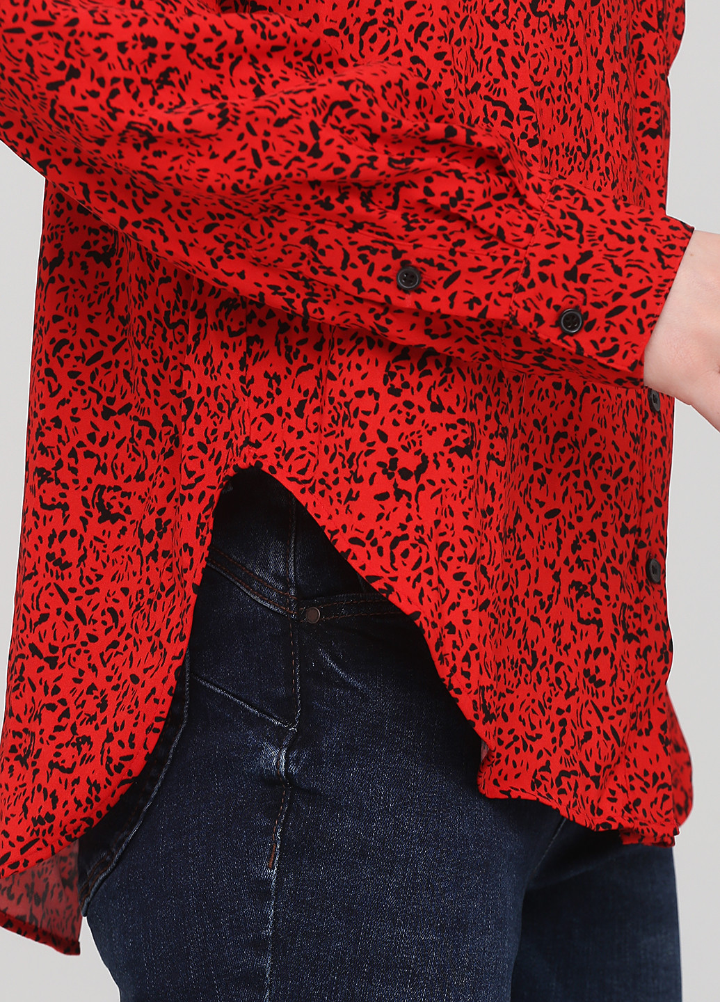 Красная кэжуал рубашка с абстрактным узором C&A