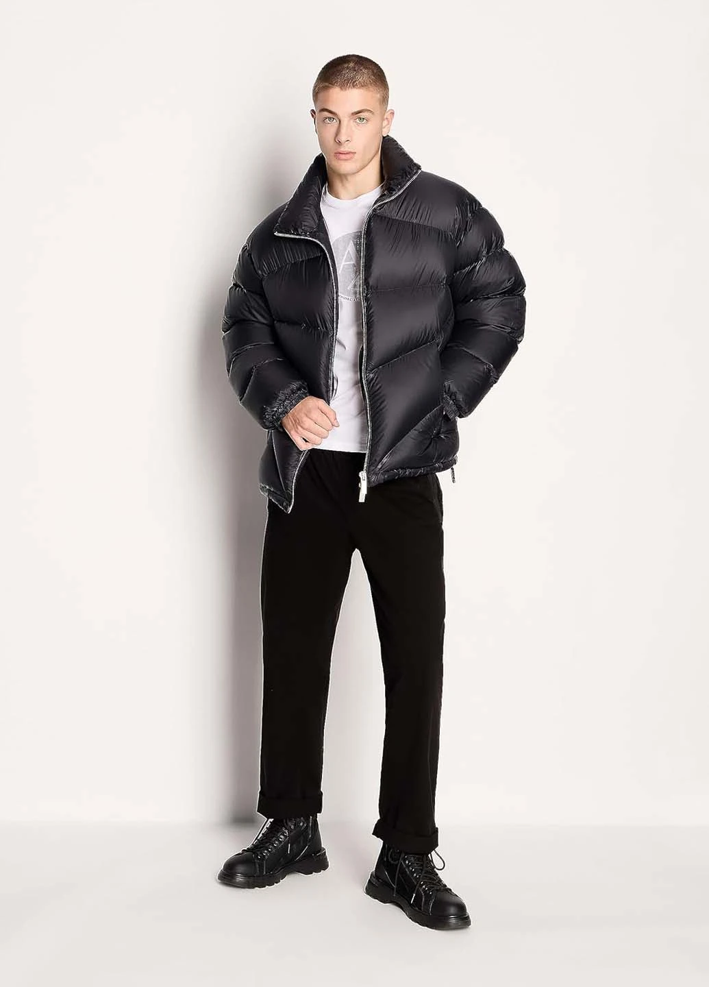 Белая футболка Armani Exchange
