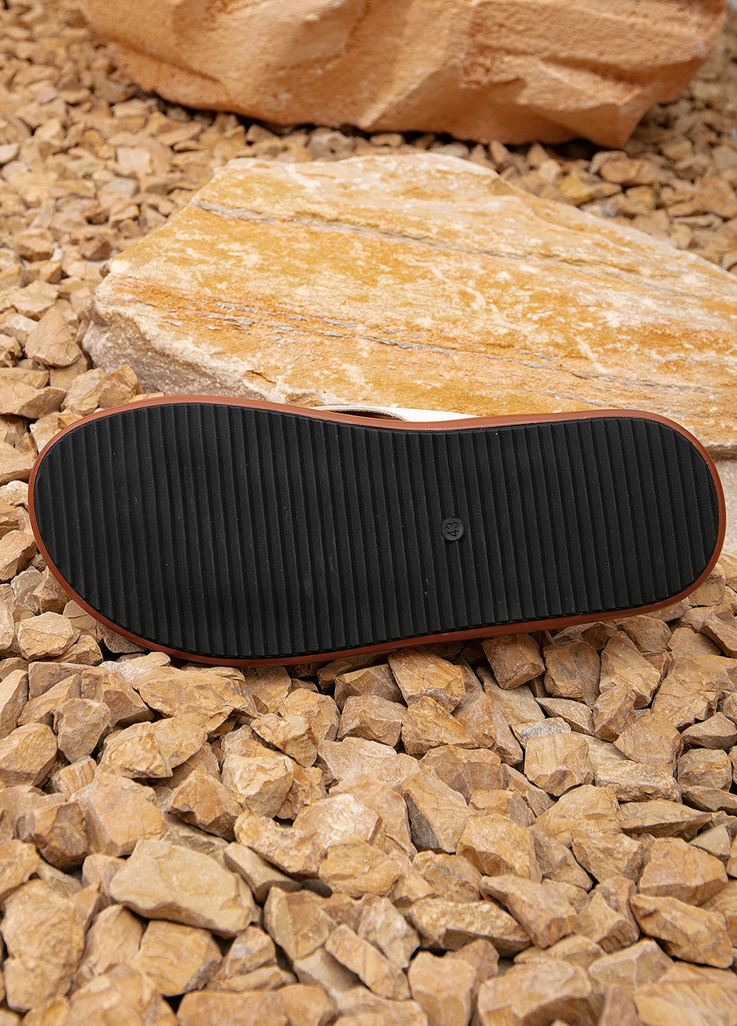 Белые кэжуал, пляжные шлепанцы SHEIN