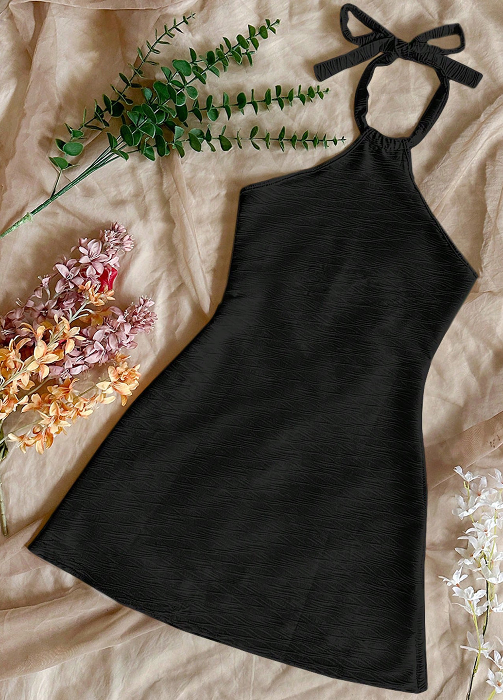 Чорна кежуал сукня з відкритою спиною SHEIN однотонна