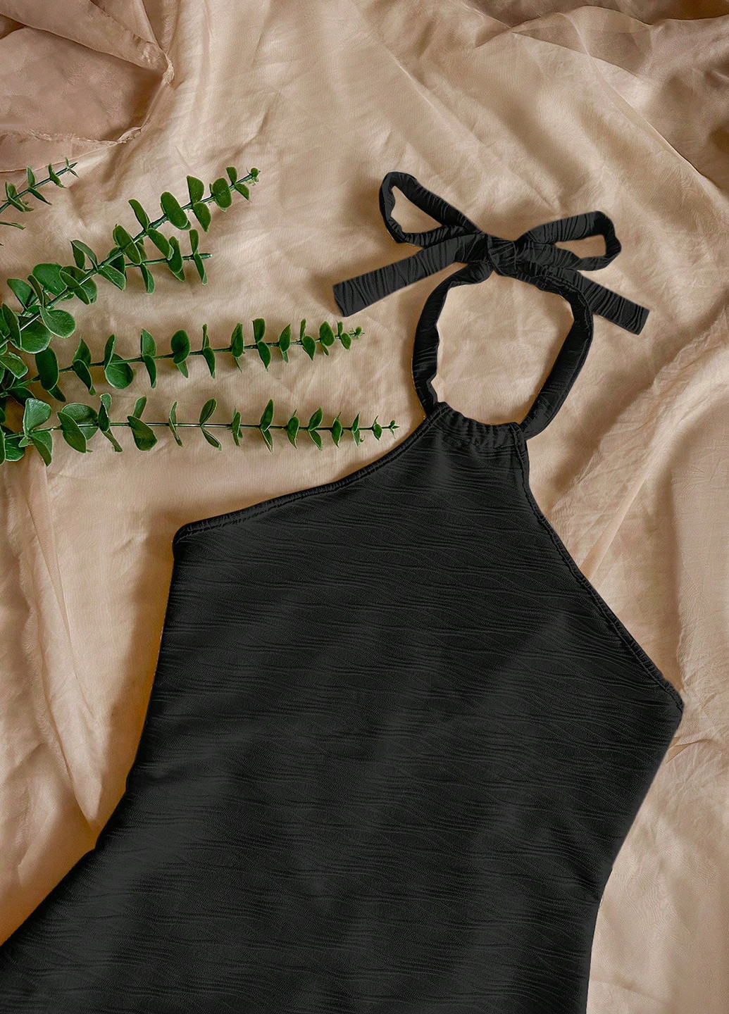 Чорна кежуал сукня з відкритою спиною SHEIN однотонна