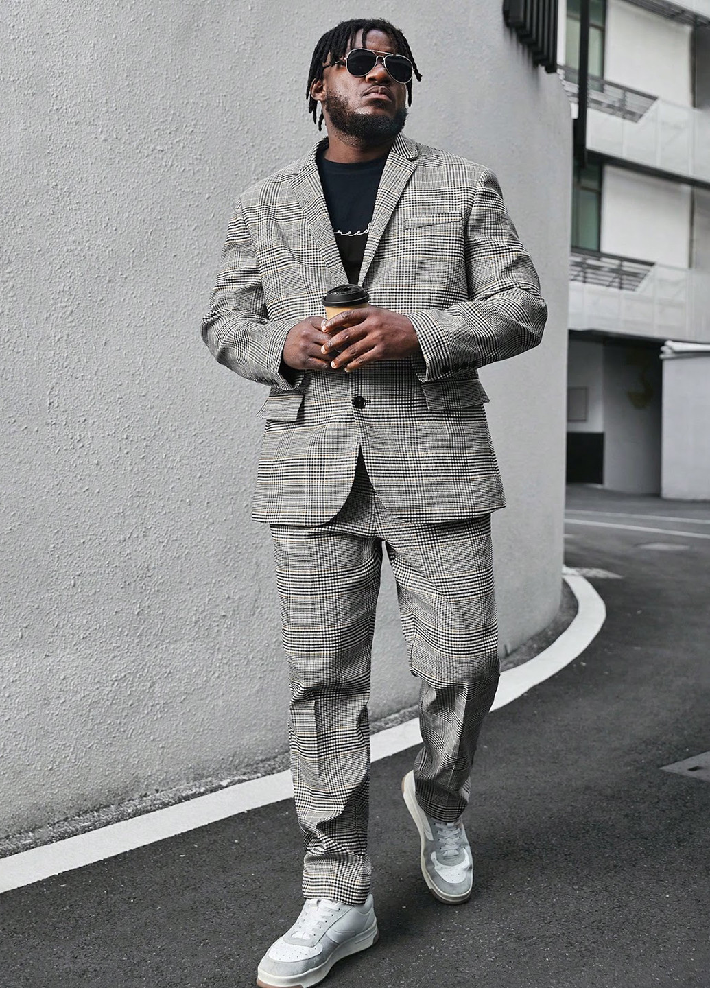 Сірий демісезонний костюм (піджак, штани) брючний SHEIN