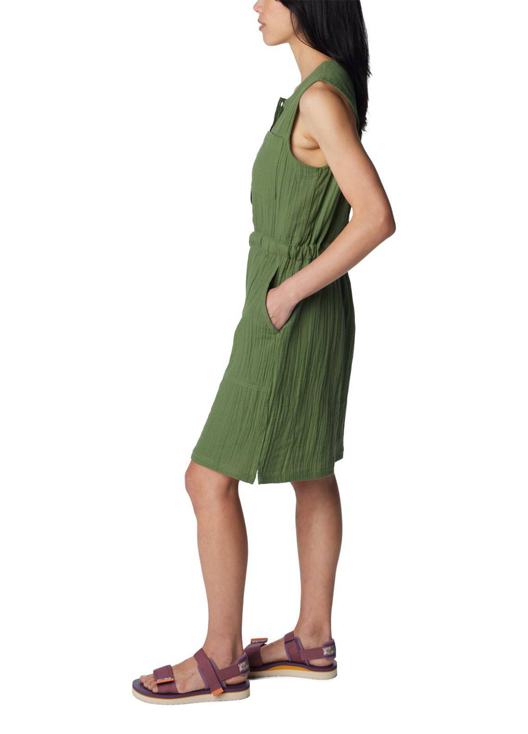 Зеленое кэжуал платье платье-майка Columbia однотонное