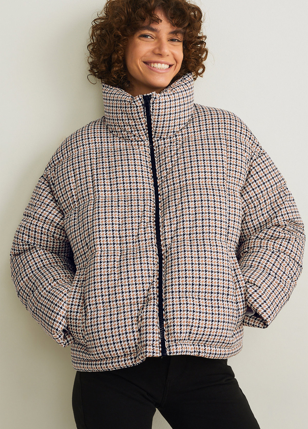 Комбинированная демисезонная куртка C&A