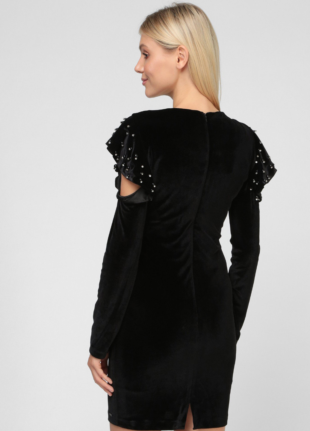 Чорна коктейльна сукня Sassofono однотонна