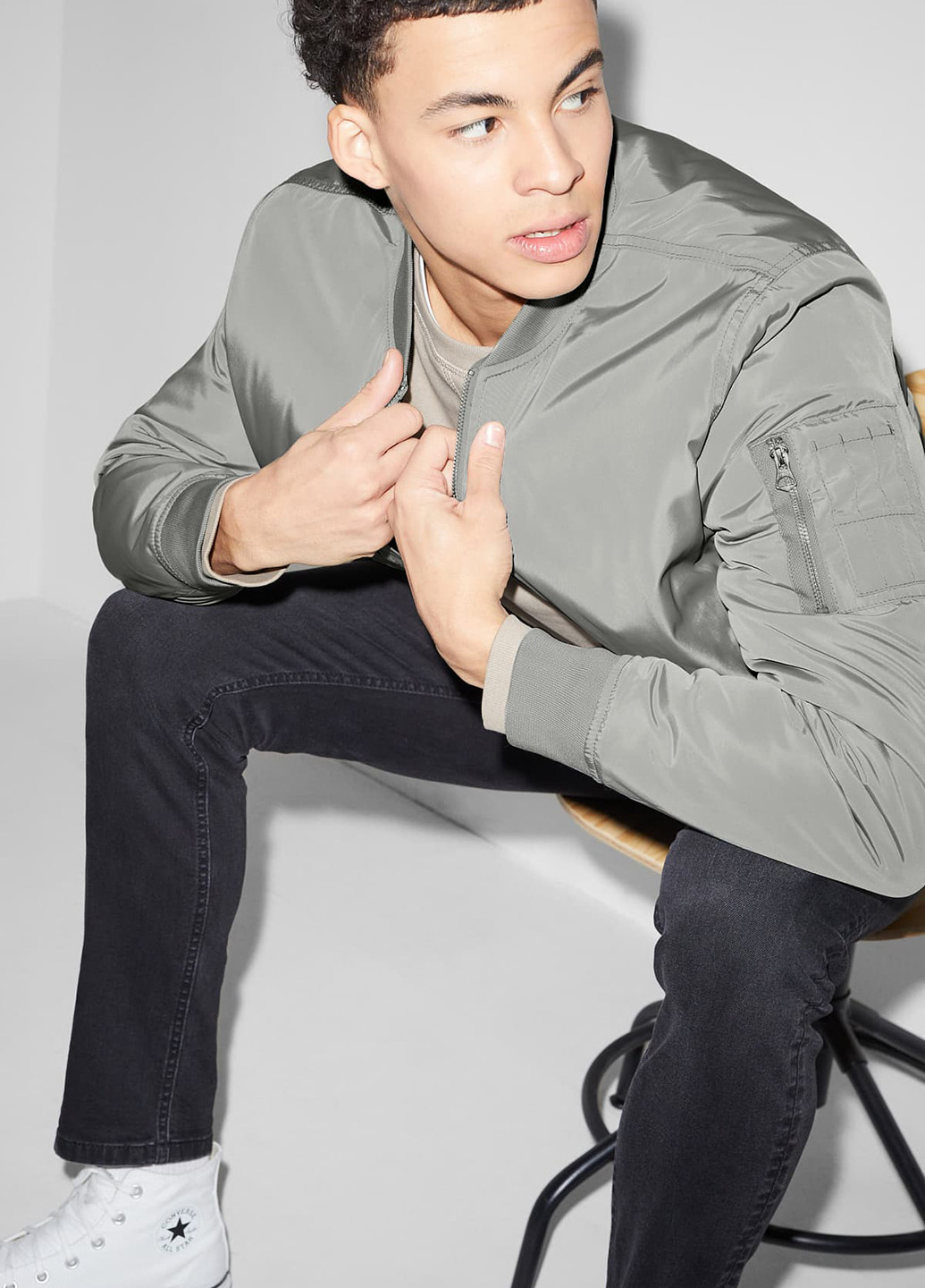 Бомбер C&A на блискавці (302787131)