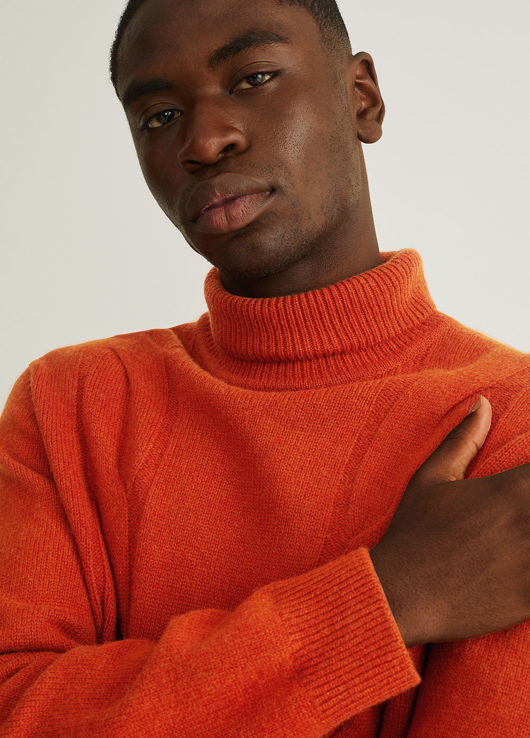 Оранжевый демисезонный свитер C&A
