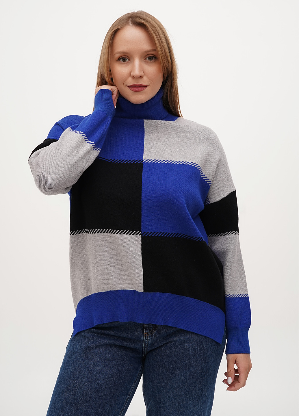 Синий демисезонный свитер Kiss Me