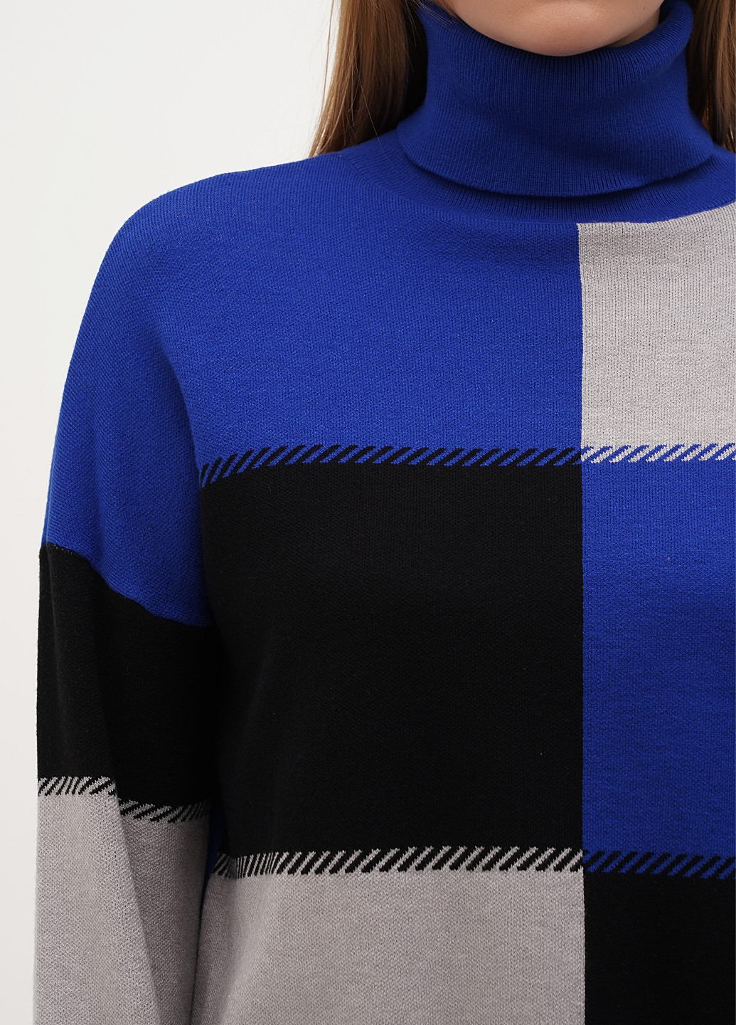 Синий демисезонный свитер Kiss Me