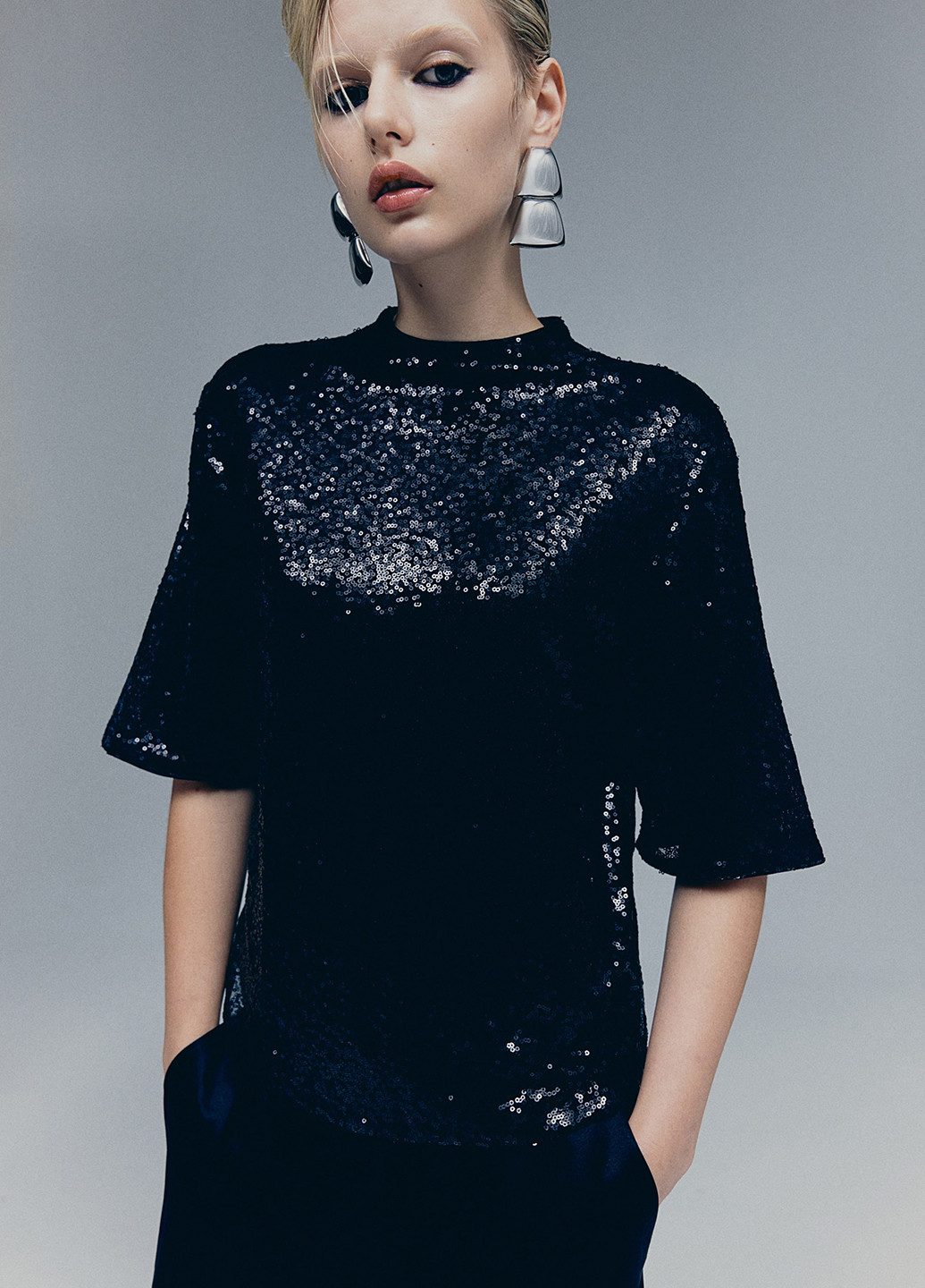 Чорна блуза H&M