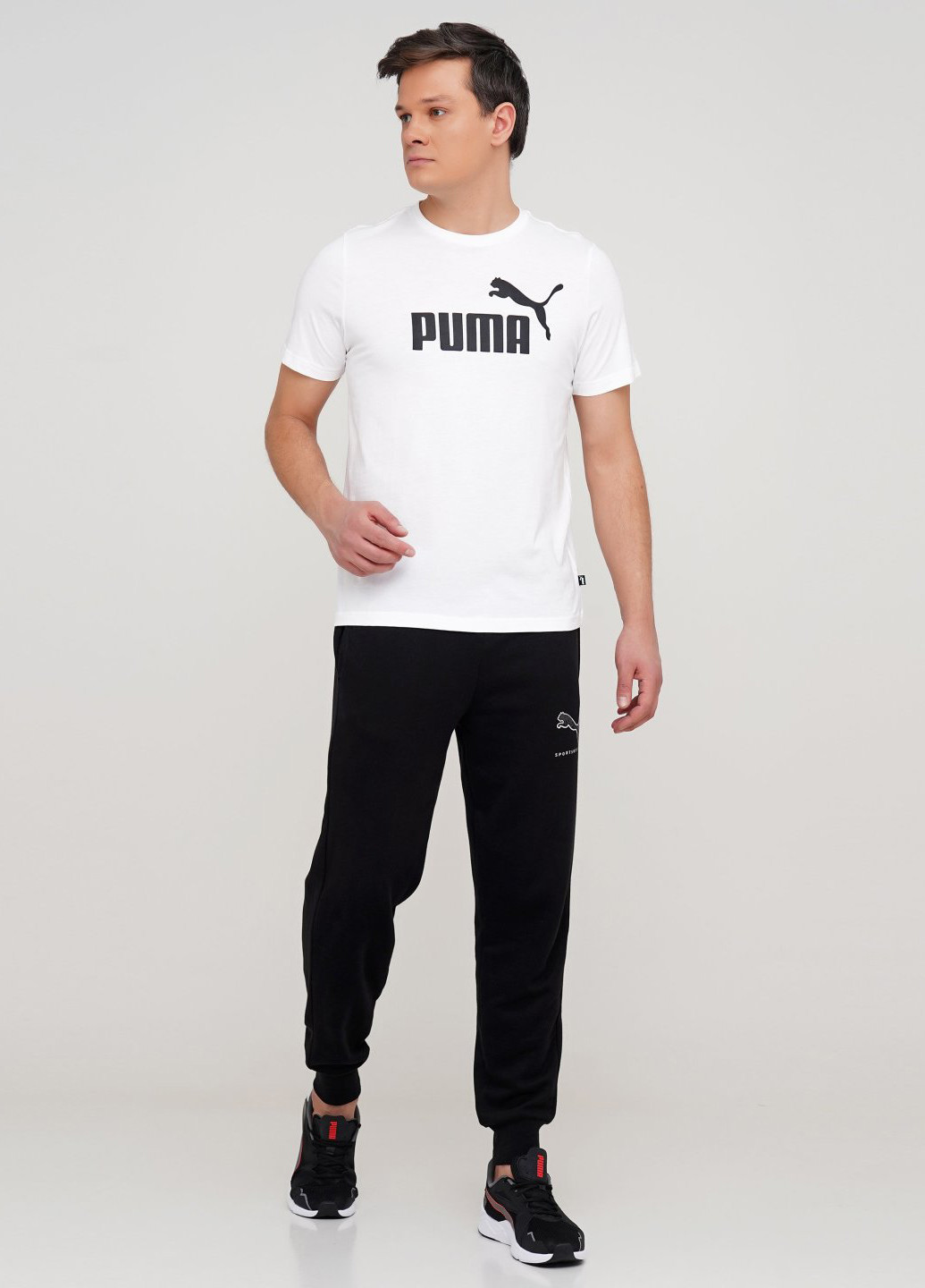 Біла футболка Puma Ess Logo Tee
