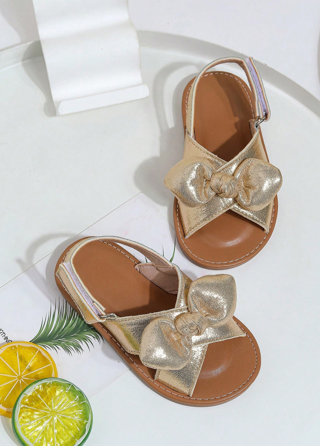 Золотые кэжуал, праздничные сандалии SHEIN на липучке