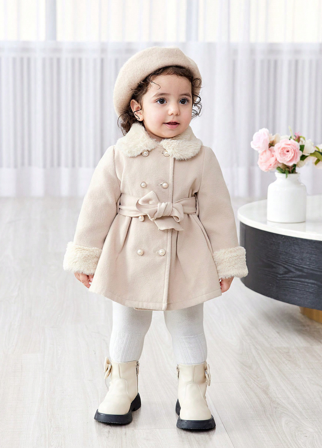 Кремове демісезонне Пальто двобортне SHEIN